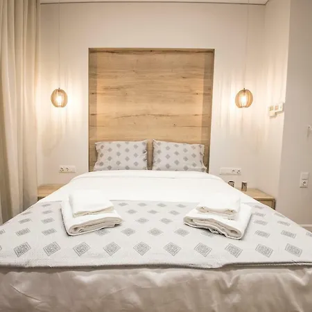 Apartment Ornament Suites, Nilie Hospitality Mgmt *