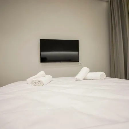 Daire Ornament Suites, Nilie Hospitality Mgmt