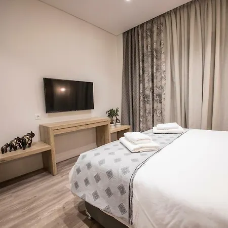 Daire Ornament Suites, Nilie Hospitality Mgmt