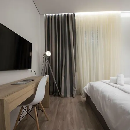 Daire Ornament Suites, Nilie Hospitality Mgmt *